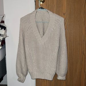 American Eagle Sweater